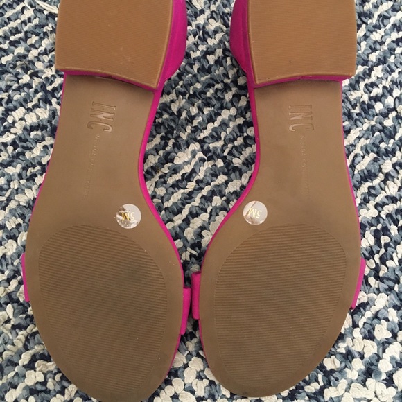 INC ankle strap sandals - Picture 3 of 4